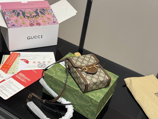 With Folding Box Airplane Box Size17 11.5 4Cm Customized Version Out Gucci 1955