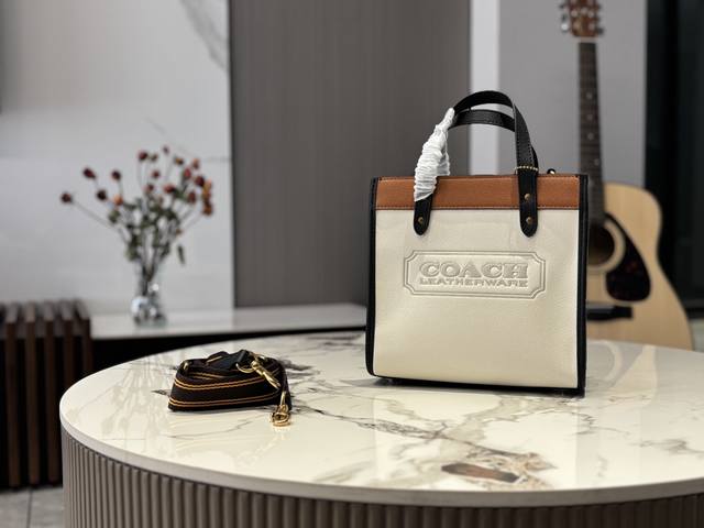 Small Coach Ss22 Field 30Cm Tote Shopping Bag. Original Leather. What Kind Of Ma