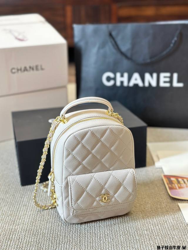 Caviar Calfskin Chanel Backpack Lazy And Casual And Easy To Carry Full Of Surpri