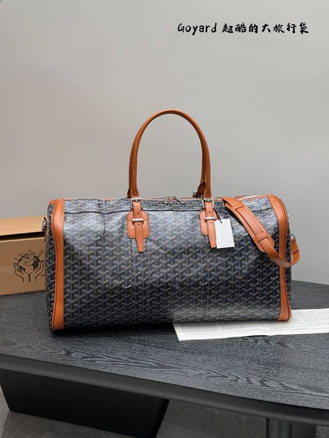 Goyard This Is A Super Cool Bag. It Can Be Used As A Gym Bag Or A Travel Bag. Th