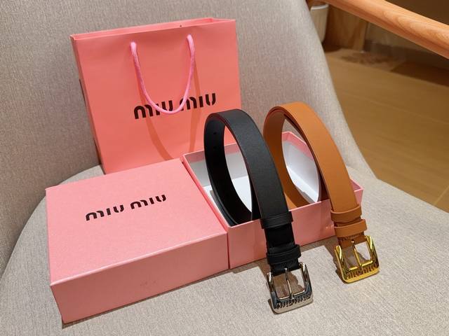 Miumiu Women's Leather Belt Width 2.5Cm Full Set Of Packaging Handbag