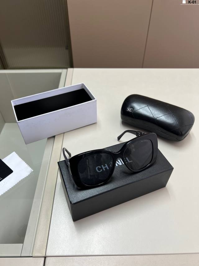 Chanel Chanel Sunglasses Series Hollow Letter Sunglasses This One Is Perfect For
