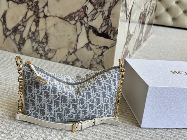 With Box Size: 22 Bottom Width * 15Cm D's Nomad New Lunch Box Bag The Hobo Lunch