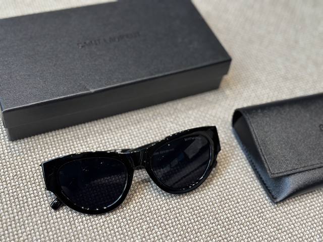Ysl Glasses With Box