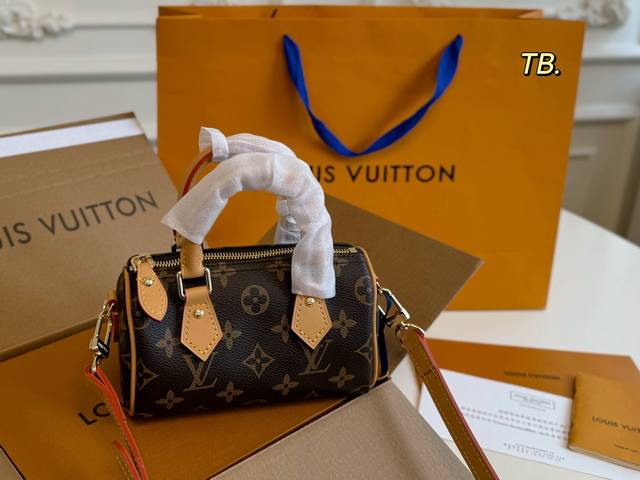 16Cm Folding Box Airplane Box Size:16 10 Lv Louis Vuitton Speedy Nano Mini Pillo