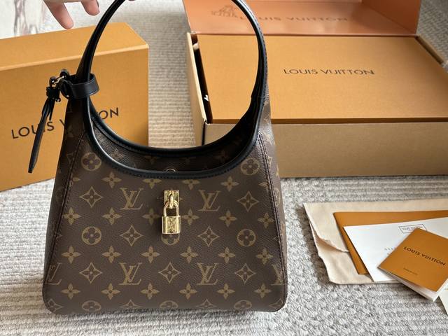 With Box Lv April New Model The Drop Underarm Bag For Women This New Bag Gives Y