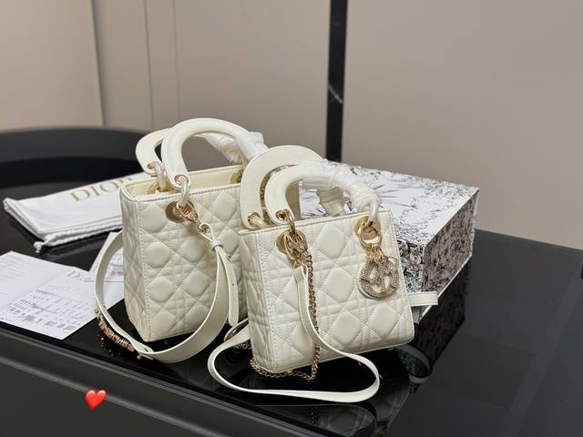 With Folding Box Size: 20Cm 17Cm High-Quality Version. Upgraded Top-Grade Origin