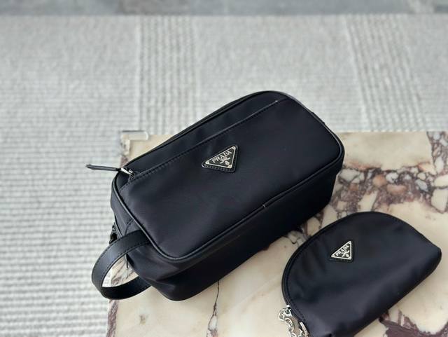 Size 25 14Cm Bag Of The Year This Makeup Bag Is Amazing I Have Always Wanted To