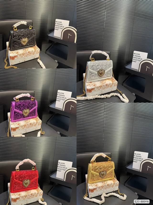 With Box Dg Dolce & Gabbana Chain Bag The Bag Is So Gentle, Holding It In Your H