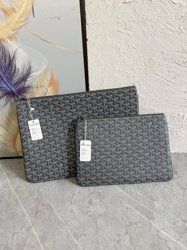 High-End Original Design, Large Size. Small Size. The Goyar Elegant Handbag Is T