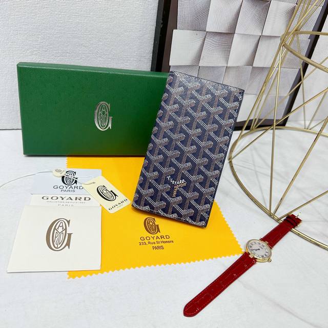 Goya Saint-Roch Wallet Features A Long Design, Perfect For Storing Cards, Ids, A