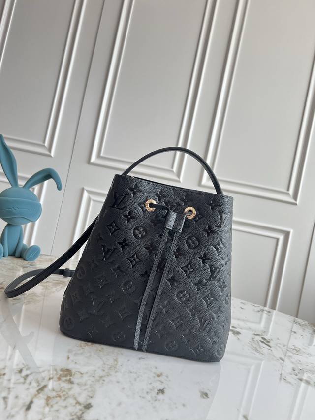 Dynamic Code Chip M45256 Black N Ono Medium Bucket Bag Crafted From Monogram Emp