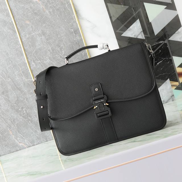 Dior Gallop Removable And Adjustable Shoulder Strap Aluminum Buckle Grained Calf