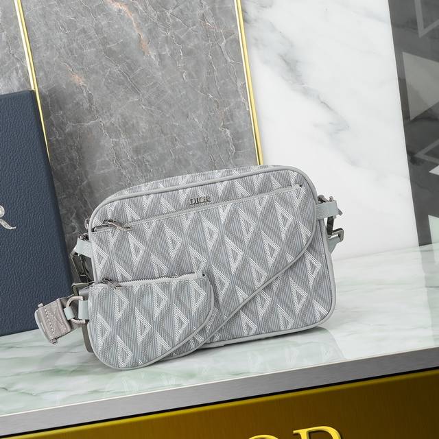 This Saddle Three-Piece Handbag Features A Bold And Versatile Design. Crafted Fr