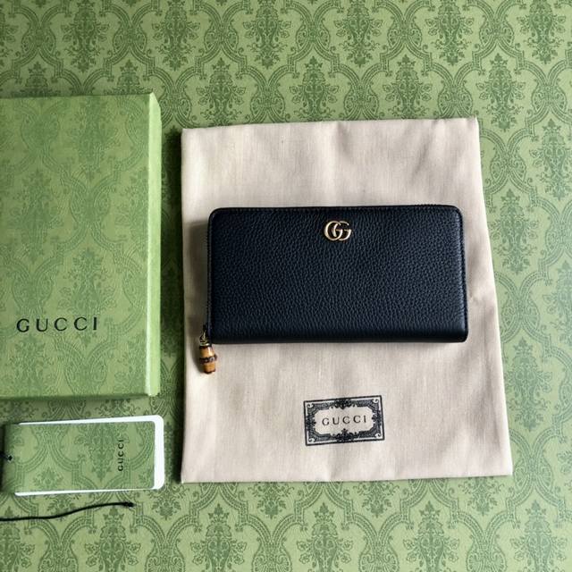 Premium Edition Gg Marmont Series Long Wallet. This Gg Marmont Series Wallet Is