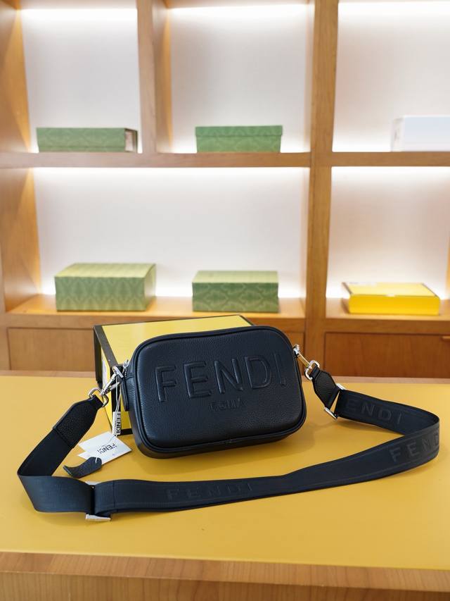 Fendi Official Website Synchronized High-End Version Crossbody Shoulder Bag Time