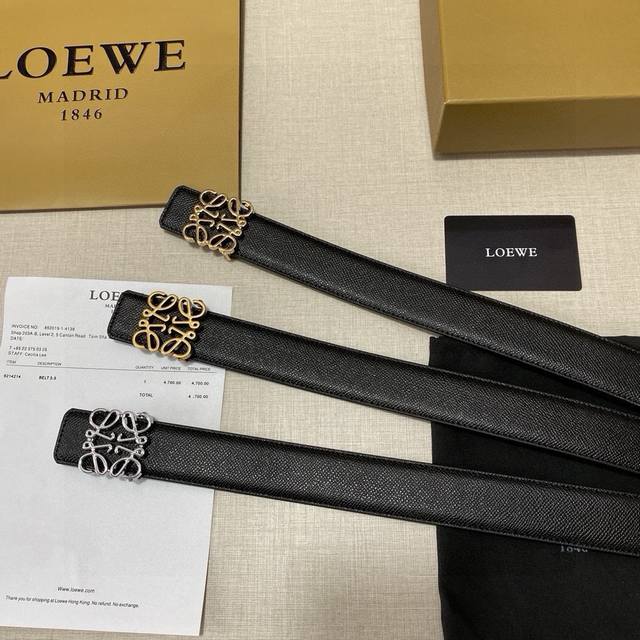 Loewe New Arrival From The Boutique, Made From Soft Grained Calf Leather And Smo