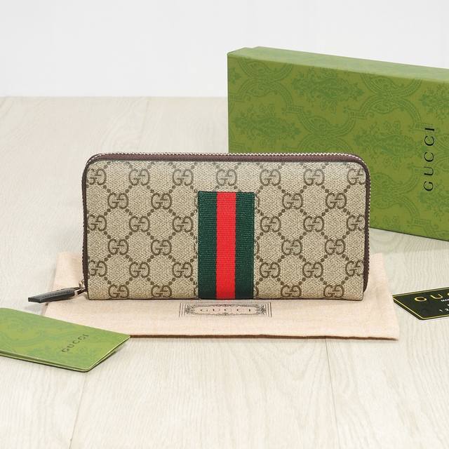 Color: Black, Brown Size: 21X11 Gucci Single Zipper Handbag, Original Fabric Pai