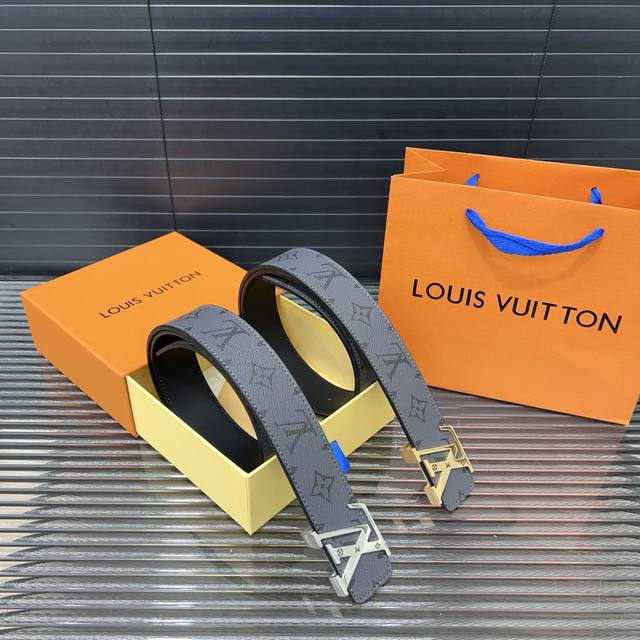 Louis Vuitton Steel Buckle Genuine Leather Belt Men's Classic Belt Fashion Essen