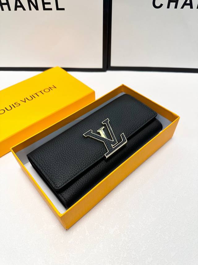 Color: Black Size: 19X10 Cm Lv's Latest Model Is Now Available! Exquisitely Craf