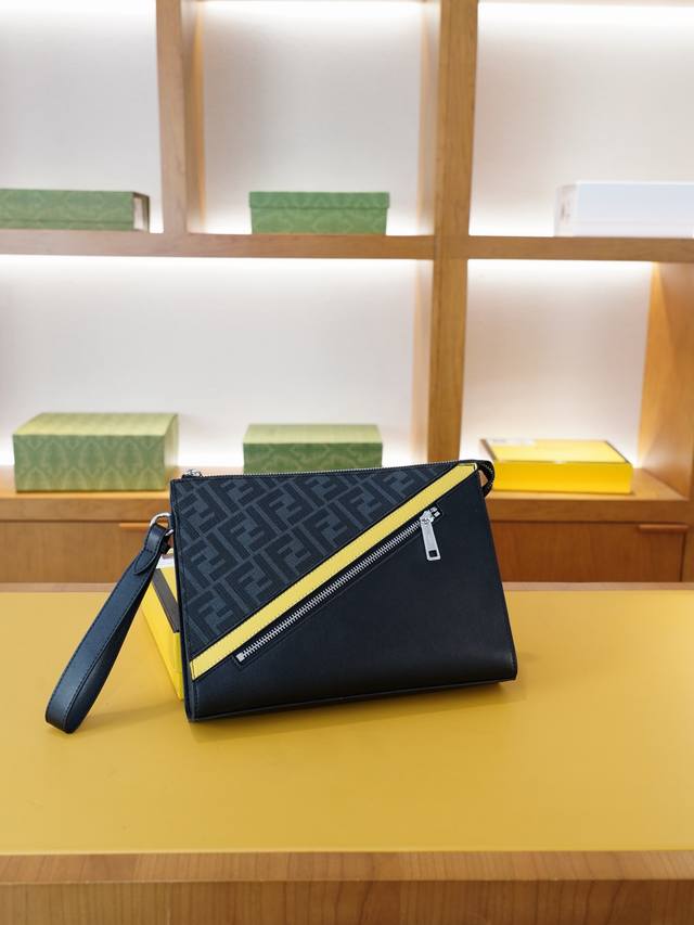 Fendi Official Website Synchronized High-End Version Handheld Bag Global Best-Se