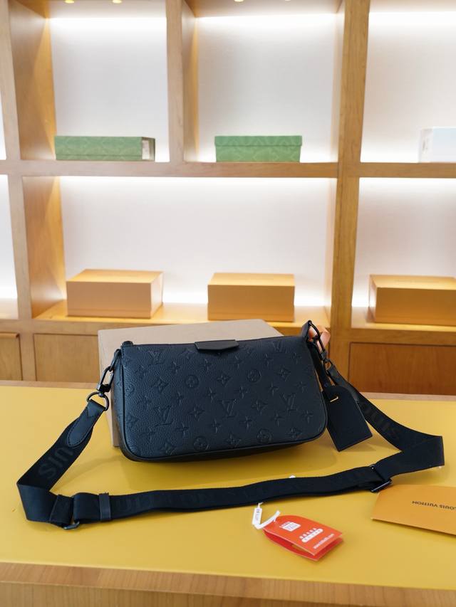 Lv Louis Vuitton Official Website Synchronized Chip High Version Crossbody Shoul
