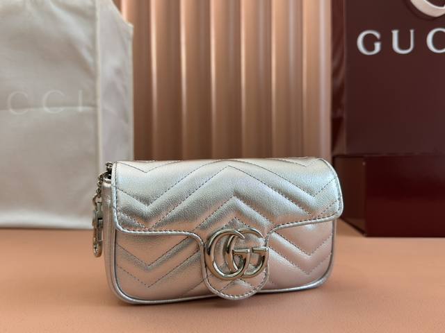 Genuine Leather With Full Counter Packaging Gg Marmont Series Ultra-Mini Handbag