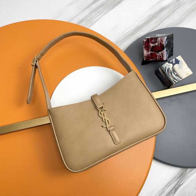 Apricot & Underarm Bag Original Single Plain Grain Cowhide Leather_ Spring/Summe