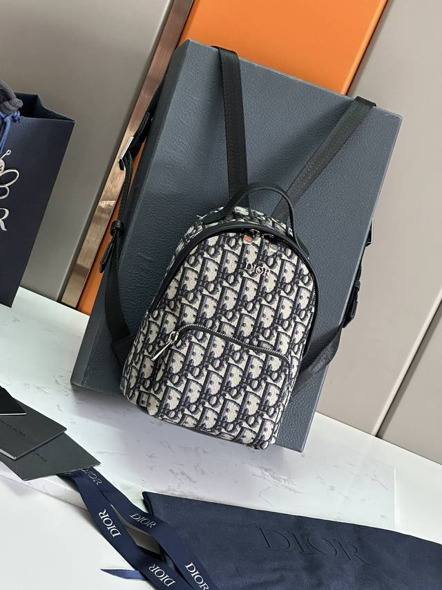 Children's Mini Actual Photo This Rider Backpack Is Meticulously Crafted From Be