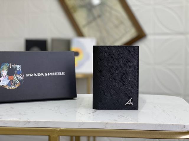 Prada's Latest Men's Passport Holder, The Latest Style From The Official Store,