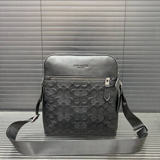 Coach Coach Houston Pilot Handbag Men's Messenger Bag, Shoulder Crossbody Bag, C