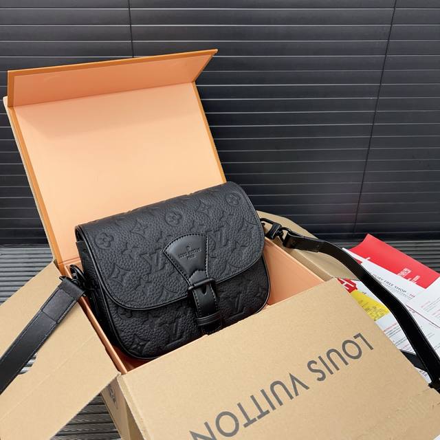 Louis Vuitton Montsouris Leather Crossbody Bag With Flap Messenger Bag, Shoulder