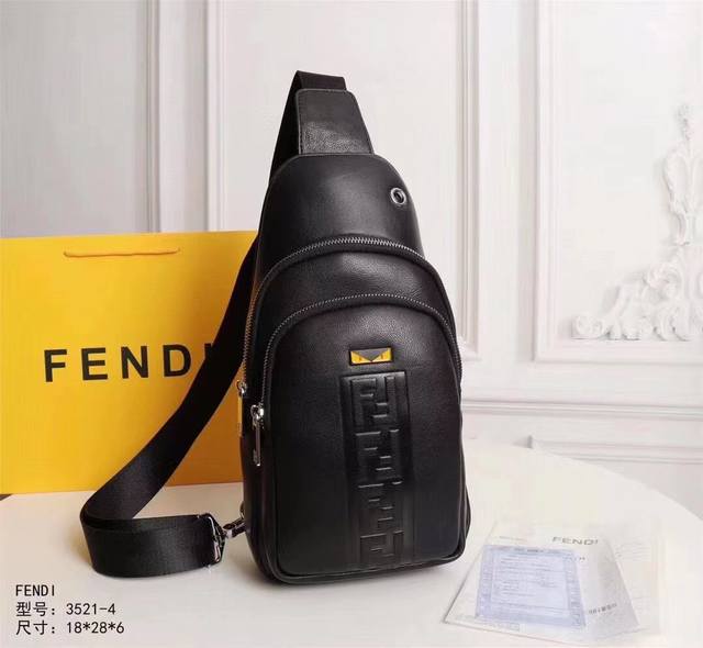 Fendi Fendi's Hottest Seller! Recommended! Craftsmanship And Details Are Flawles