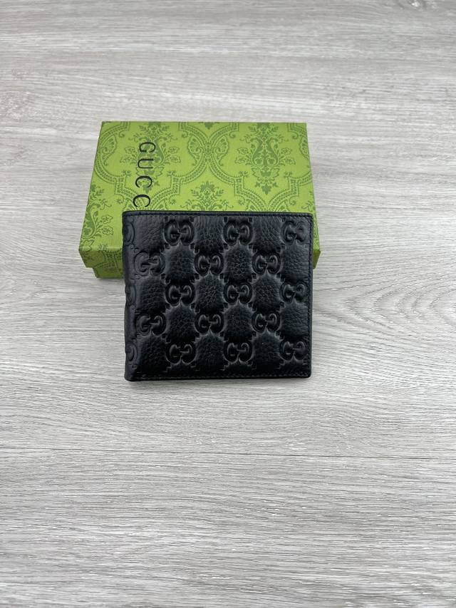 Product Name: Gucci Authentic Leather Product Model: 6811 Product Quality: Authe