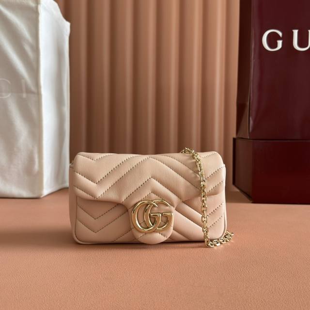The Iconic Gg Marmont Series Seamlessly Blends Double G-Shaped Accessories And F