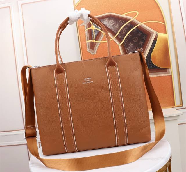 Top-Tier Counter Mouse-Style Goods, Latest Hot-Selling Herm S Leather Handheld B