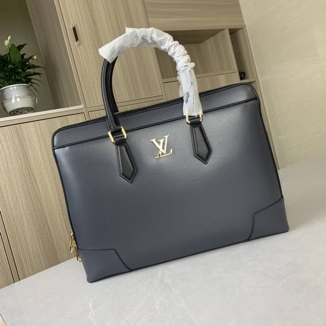 Top-Tier Counterfeit Goods, High-End Authentic Items. The Latest Hot-Selling Lou