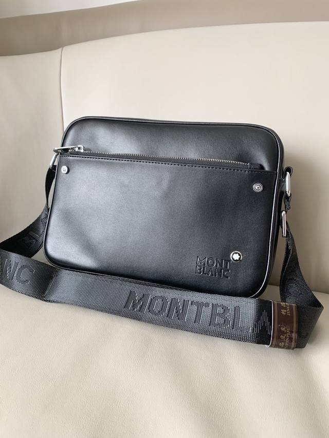 Montblanc New Arrival Crossbody Bag. Top-Grain Leather. Casual And Unique, Soft