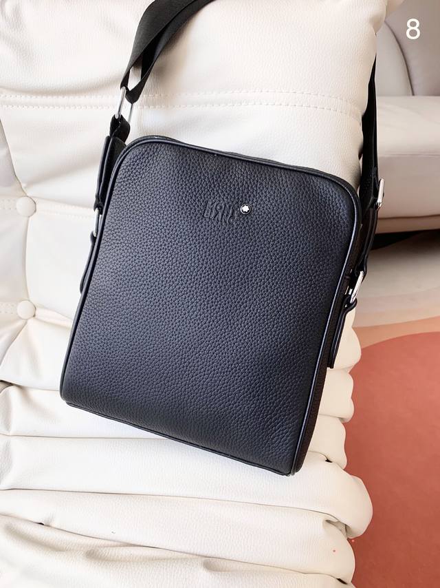 Montblanc New Single-Shoulder Crossbody Bag, Made Of Top-Grain Leather With A Ly