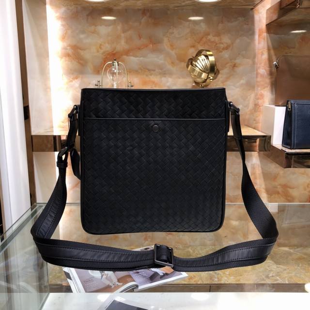 Bv - Latest Men's Single-Shoulder Bag, Original Quality, Synchronized With The O