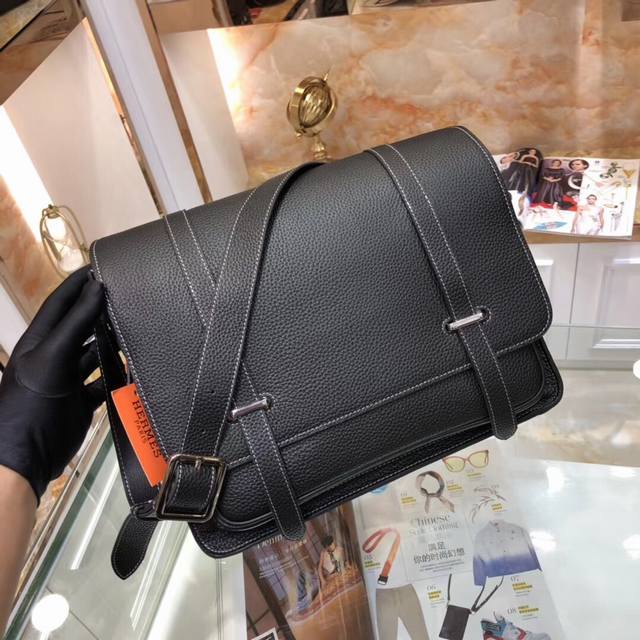 Model: 82372-4 A: 720 H-Home Latest Men's Single-Shoulder Bag Sling Bag Made Fro