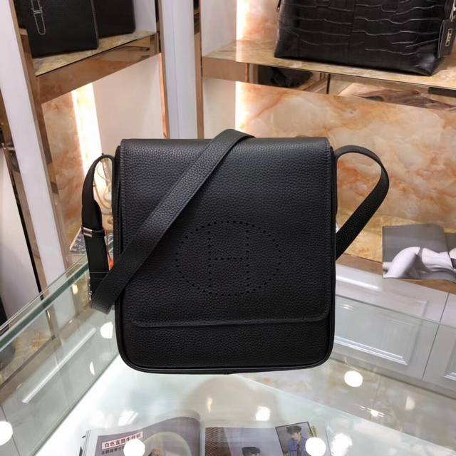 Model: 2337-1 Herm S Latest Men's Crossbody Bag Made From Top-Grade Cowhide, Sof