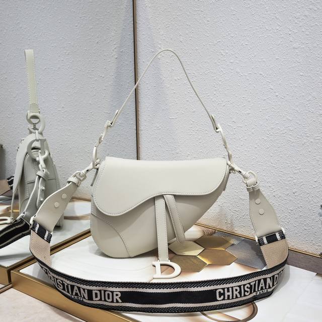 Large Dior Saddle Matte Series With Official Store Box Large Size: 25.5 X 20 X 6