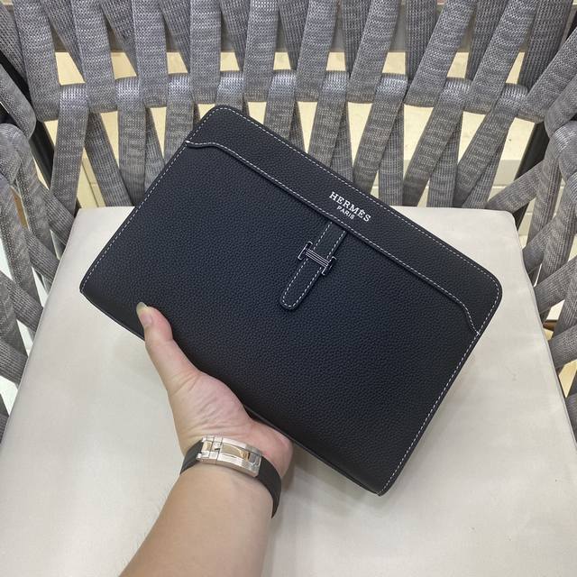 Sold-Out Bestseller, With The Official Store, New Arrival From H-Brand, Essentia