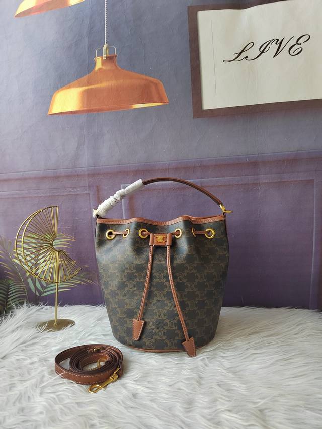 Model Number 116882 Vintage-Inspired Logo Print, Genuine Leather Trim, Handheld,