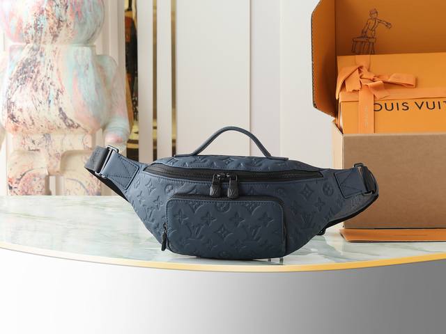 Top-Quality Original, Exclusive Photos M14784 Dark Blue Full-Leather Embossed Ch