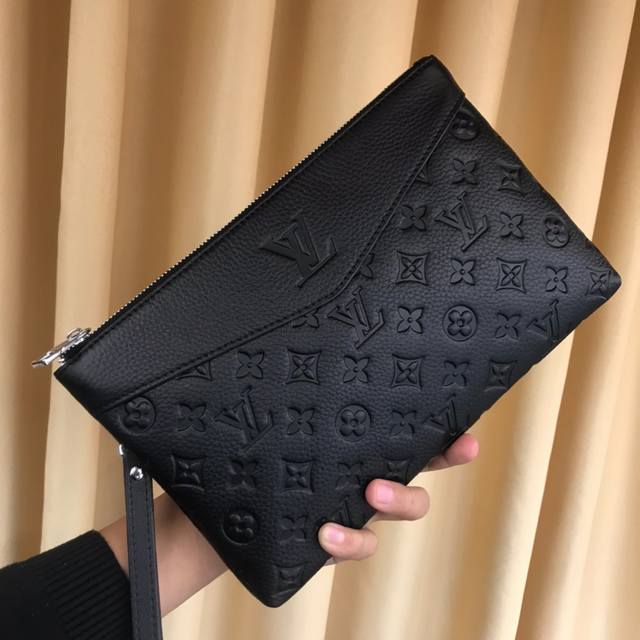 Newest Men's Handheld Bag, Authentic Quality, Made From Imported Calfskin, Premi