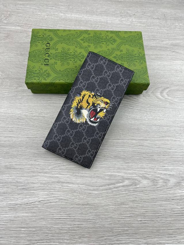 Gucci Gg Coral Tiger Detail Suit Jacket Wallet. Gucci Small Leather Accessories