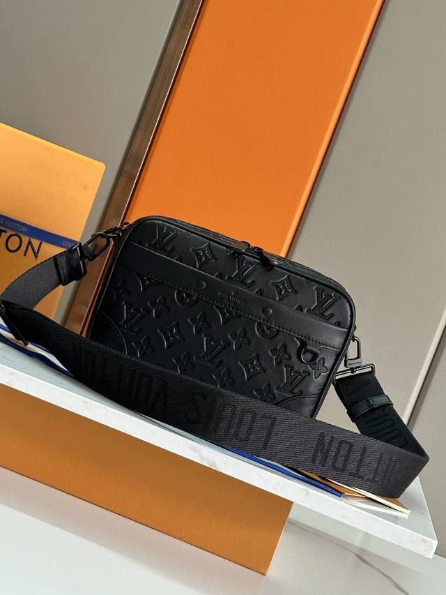 Original New Arrival, New Mailbag. This Alpha Mailbag Is Made From Monogram Ecli
