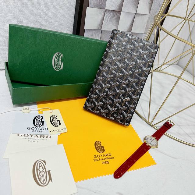 Goya Multi-Function Travel Wallet With Ticket Holder, Featuring 1 Main Ticket Co